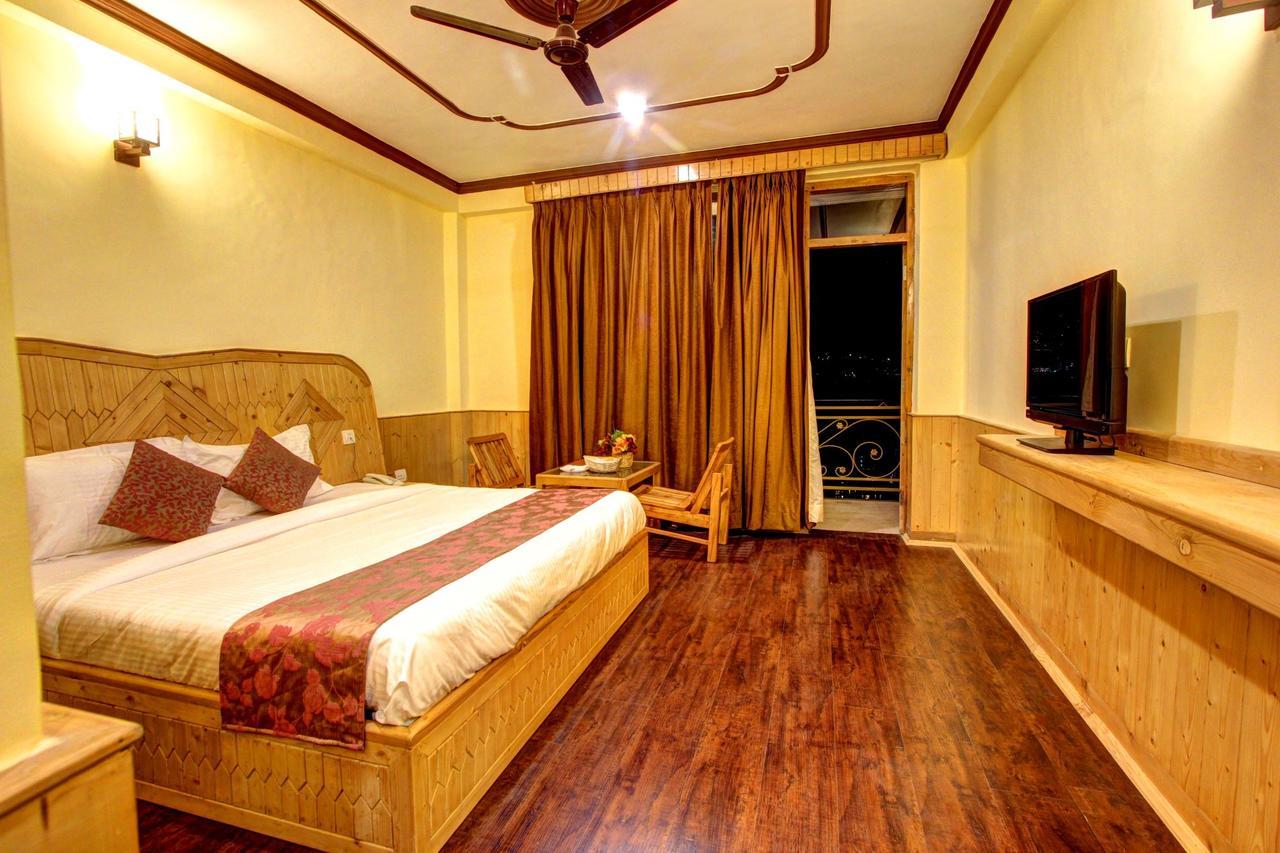 Holiday Bnb Manali Екстериор снимка