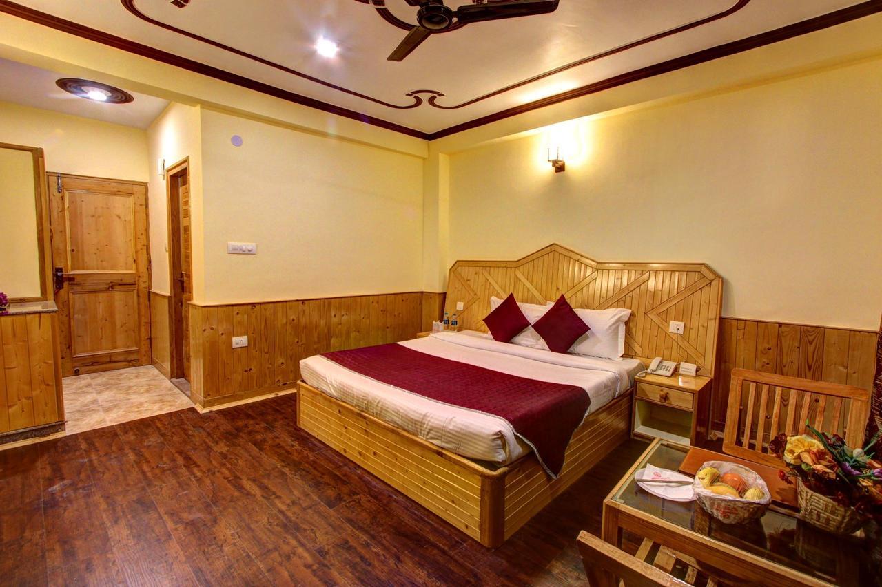 Holiday Bnb Manali Екстериор снимка
