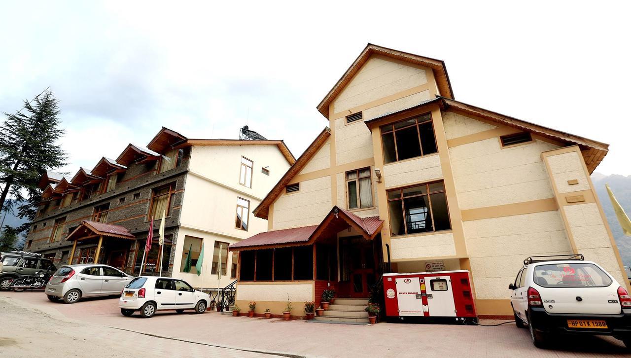 Holiday Bnb Manali Екстериор снимка