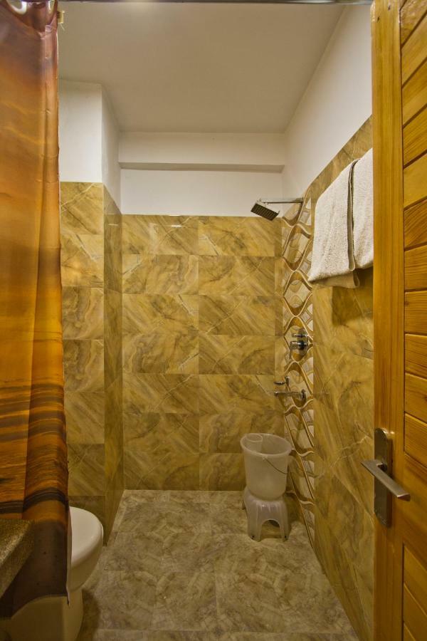 Holiday Bnb Manali Екстериор снимка
